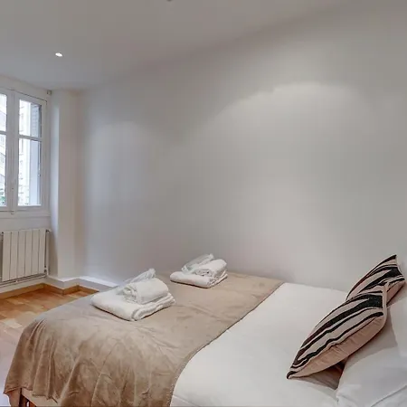 571 Gouvion - Superbe A
